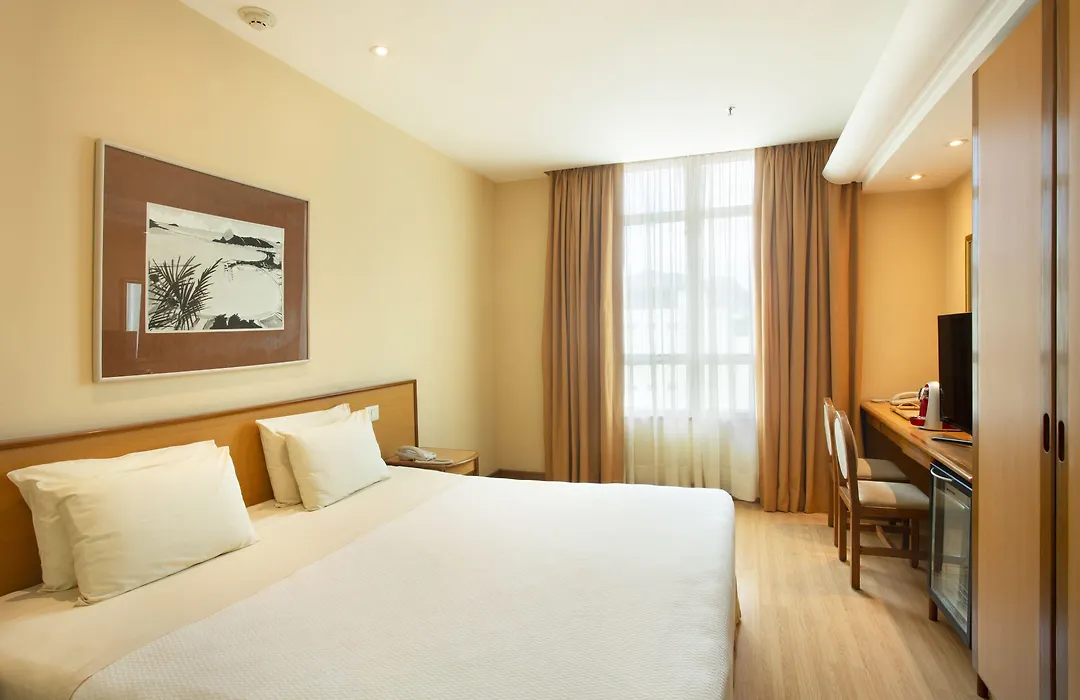 Windsor Asturias Hotel-1